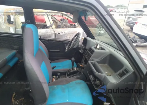 1989 Suzuki Sidekick из США, поврежденный, VIN JS4TA01V1K4100749